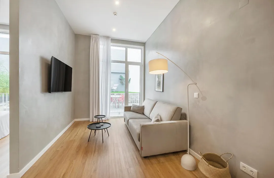 Lisbon Oriente Apartments By Olala Homes-1