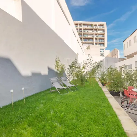Lisbon Oriente Apartments By Olala Homes-3